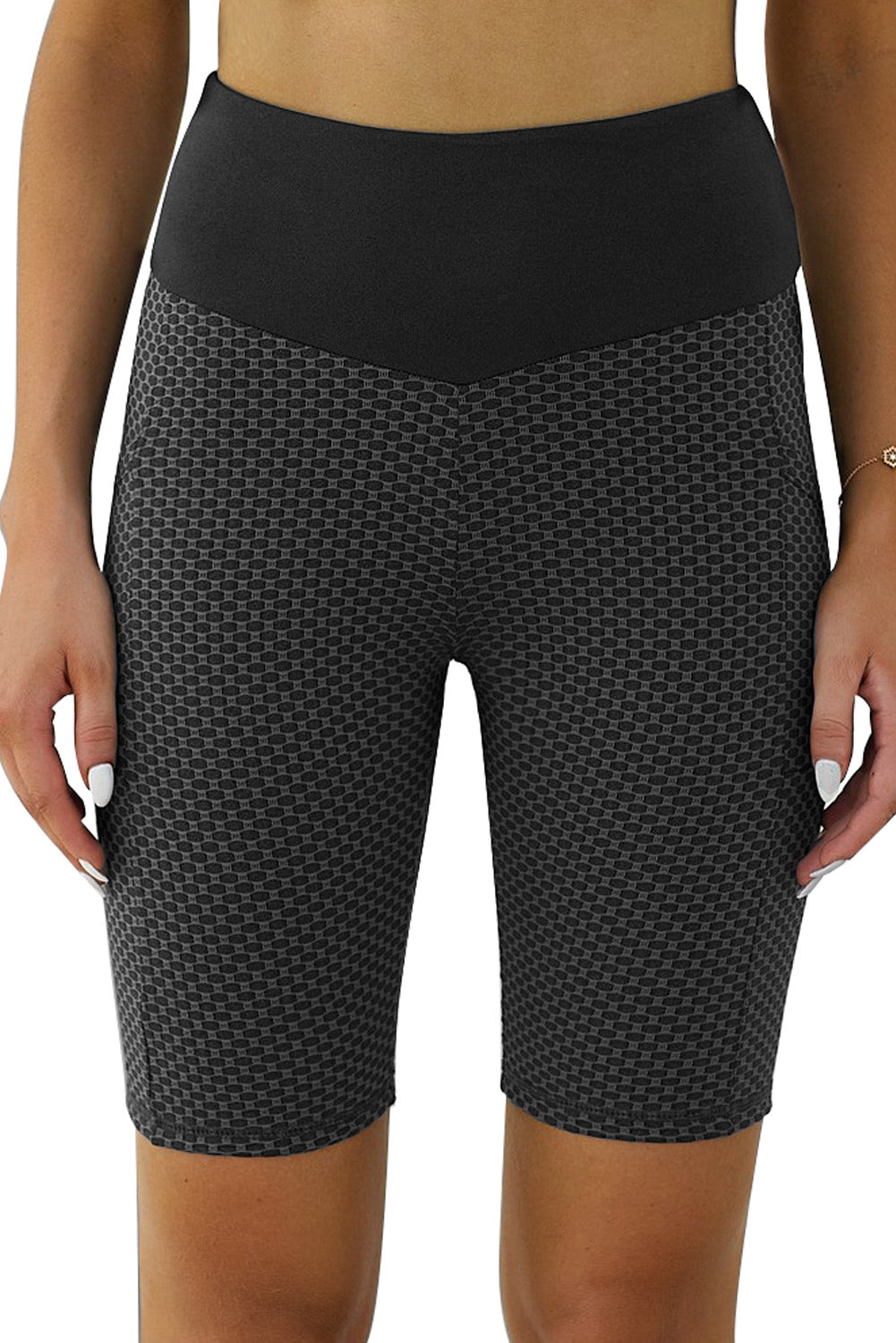 Black Side Pockets Ruched Butt Lifting Yoga Shorts