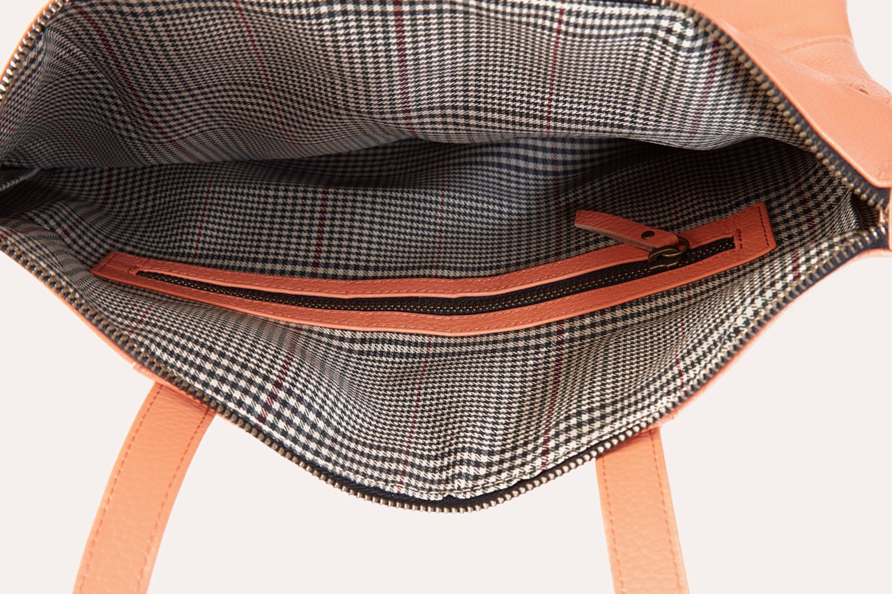 Fold n Hold Leather Tote